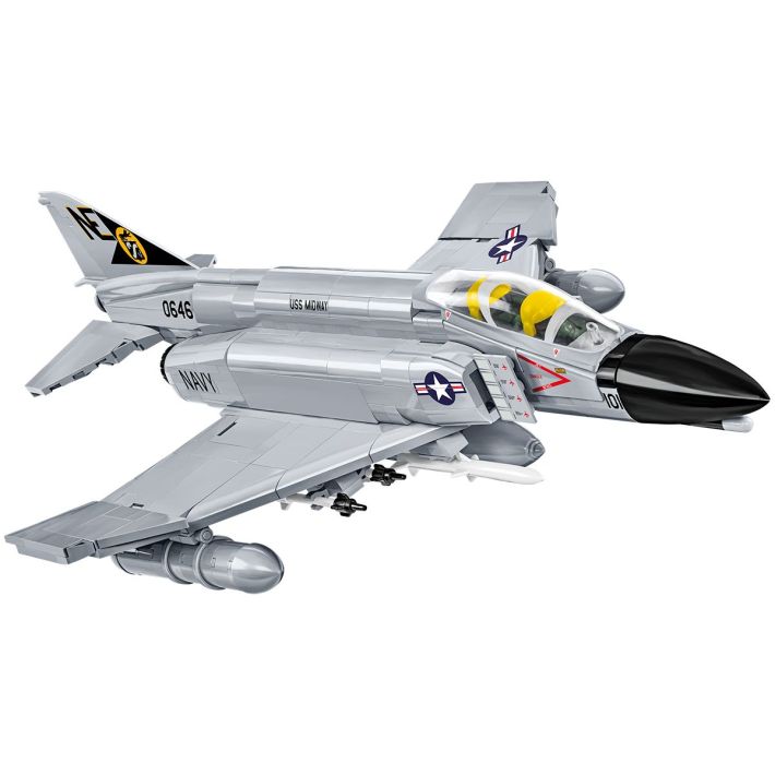 F-4 Phantom II - USS Midway - fot. 3