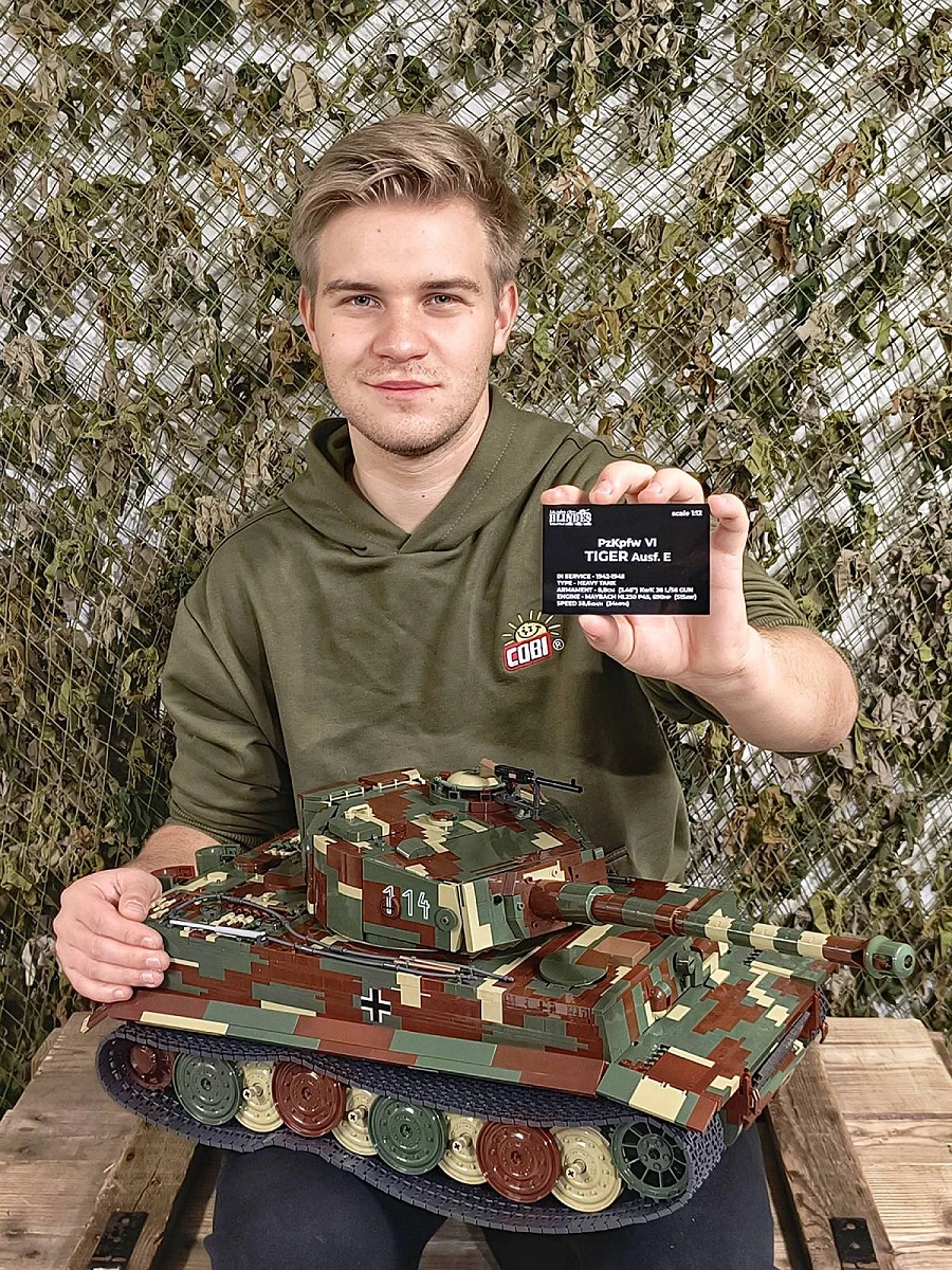 PzKpfw VI Tiger Ausf. E - Executive Edition - fot. 32